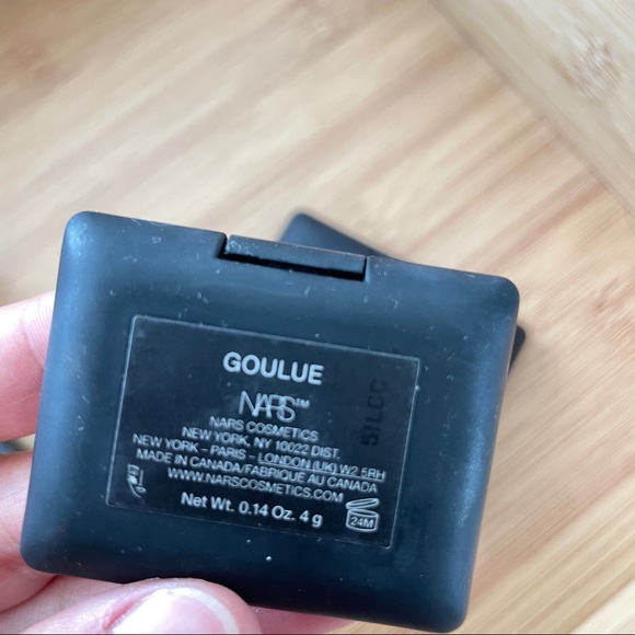 NARS makeup set - Picture 4 of 9